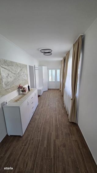 Casă cu 2 camere nedecomandat în Unio