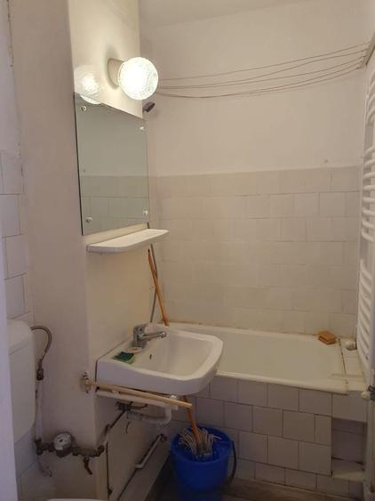 Garsonieră semidecomandată în UTA