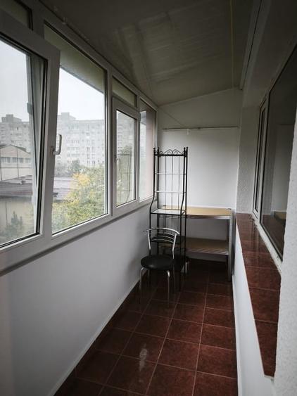 Apartament cu 2 camere semidecomandat, mobilat în Baba Novac