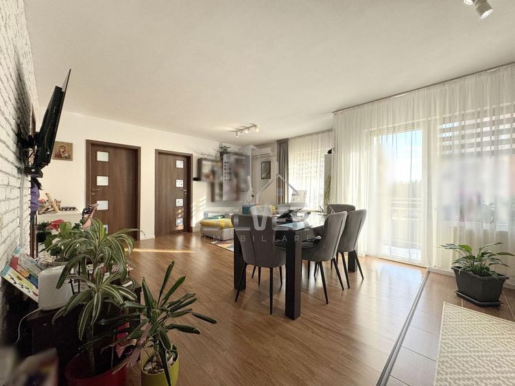 Apartament cu 3 camere semidecomandat, mobilat în Florești — fotografia 3