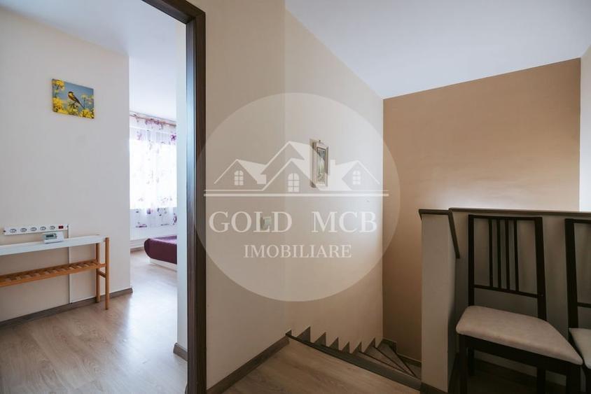 Duplex cu 4 camere cu Canalizare în Ferme