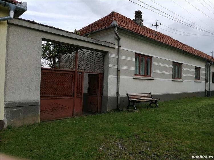 Casă cu 3 camere cu Teren 2335 Mp în Ohaba