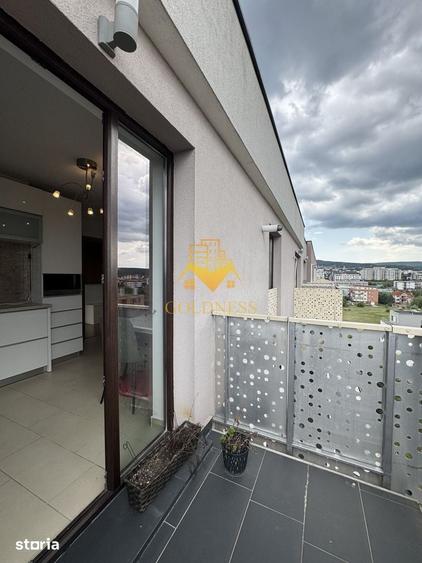 Apartament cu 3 camere semidecomandat, mobilat în Europa