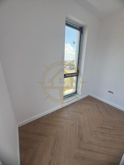 Casă cu 4 camere cu Teren 250 Mp în Corbeanca