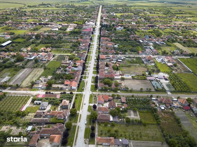 Teren de 1439 mp, în Central