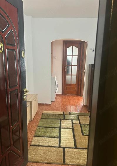 Apartament 2 camere decomandat in zona Soarelui strada Uranus - 4