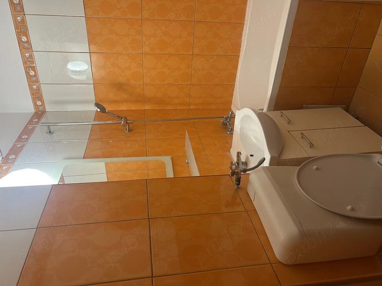 Garsonieră decomandată în Dristor