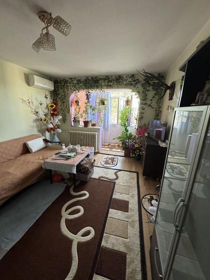 Apartament 2 camere semidecomandat KM 4-5 - Scoala 37 - 8