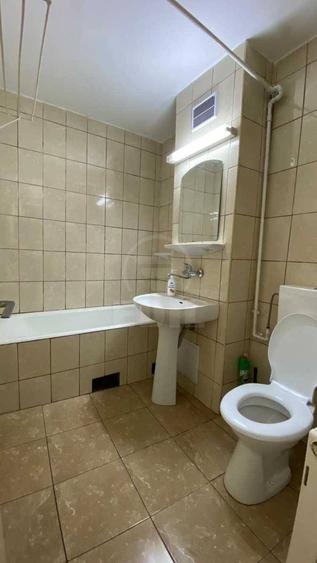 Apartament cu 3 camere decomandat în Gheorgheni