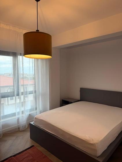 Apartament cu 3 camere decomandat, mobilat în Galata