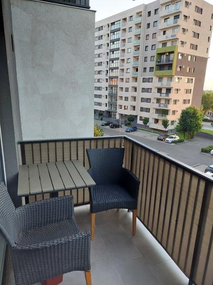 Apartament cu 2 camere decomandat în Decebal