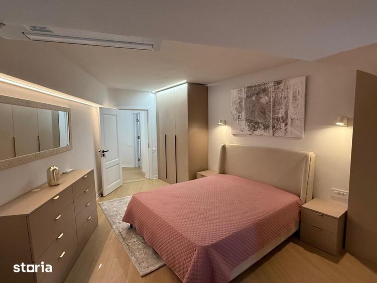 Apartament cu 3 camere în Decebal