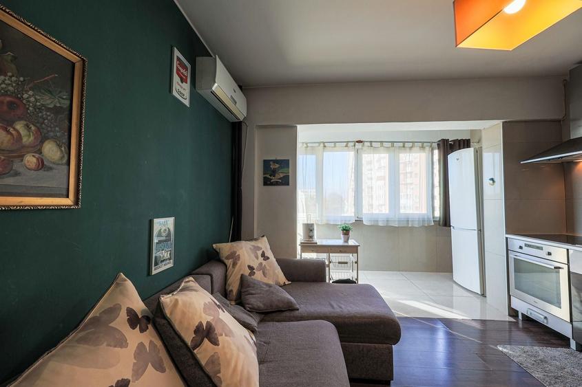 Apartament cu 2 camere decomandat, mobilat în P-ța Spitalului