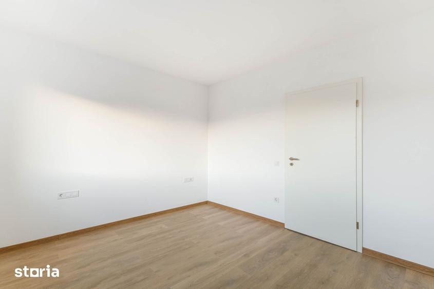 Casă cu 2 camere cu Teren 207 Mp în Sânpetru