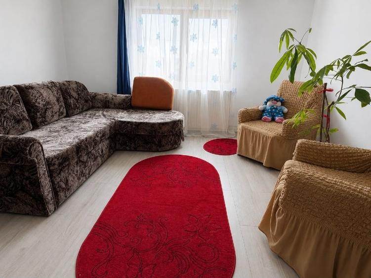 Casă individuală cu 5 camere cu Teren 3568 Mp în Budieni