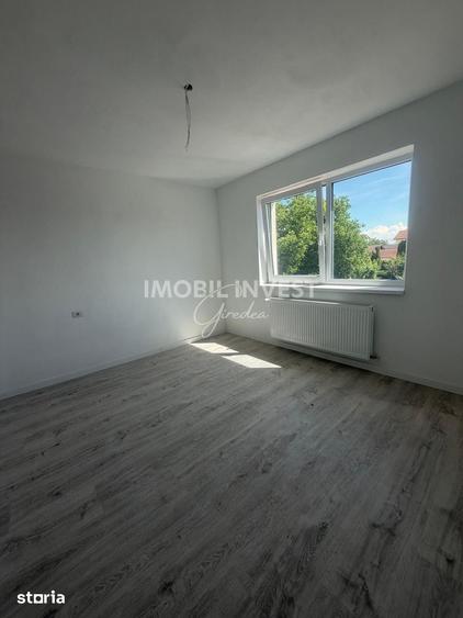 Casa cu CF, P+E | 4 camere | Terasa pe acoperis | finisata - 178.000E - 3