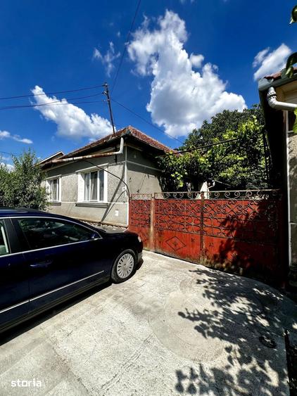 Casă cu 3 camere cu Teren 1000 Mp în Sânmartin
