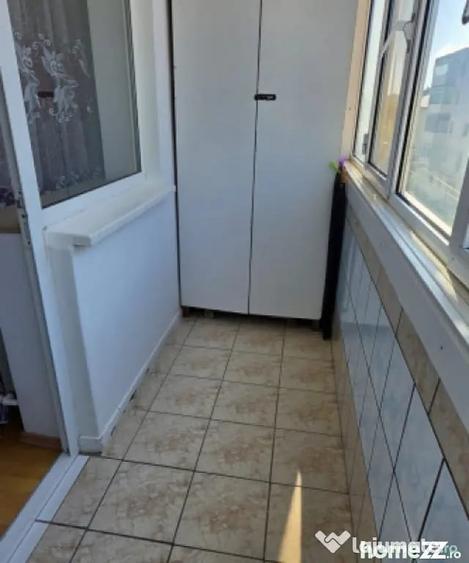 Apartament cu 2 camere semidecomandat în Păcii