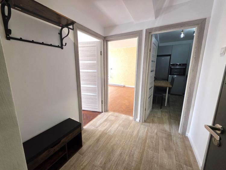 Apartament cu 2 camere decomandat, mobilat în Eroii Revoluției