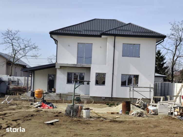 Casă cu 4 camere cu Teren 464 Mp în Joița