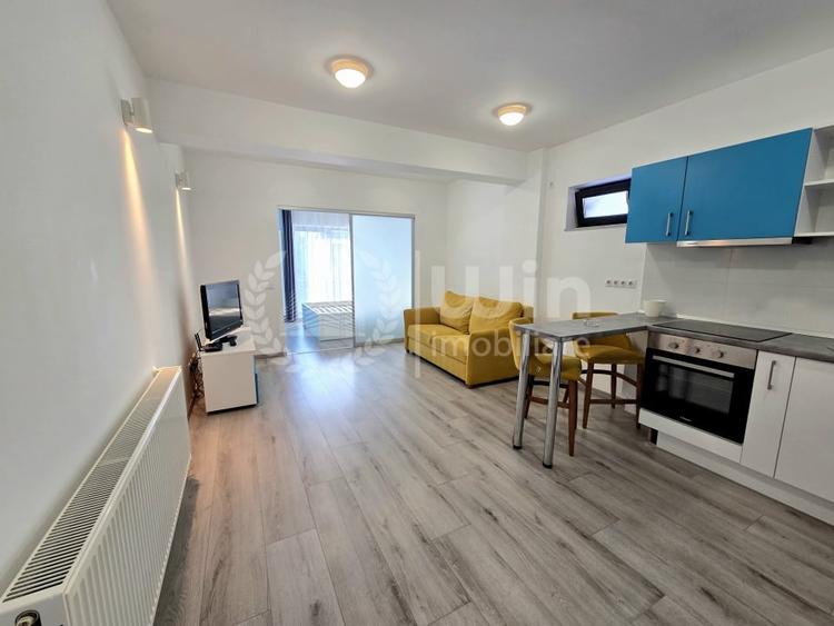 Apartament cu 4 camere semidecomandat, mobilat în Gruia