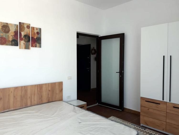 Apartament cu 2 camere decomandat, mobilat în Tomis Nord