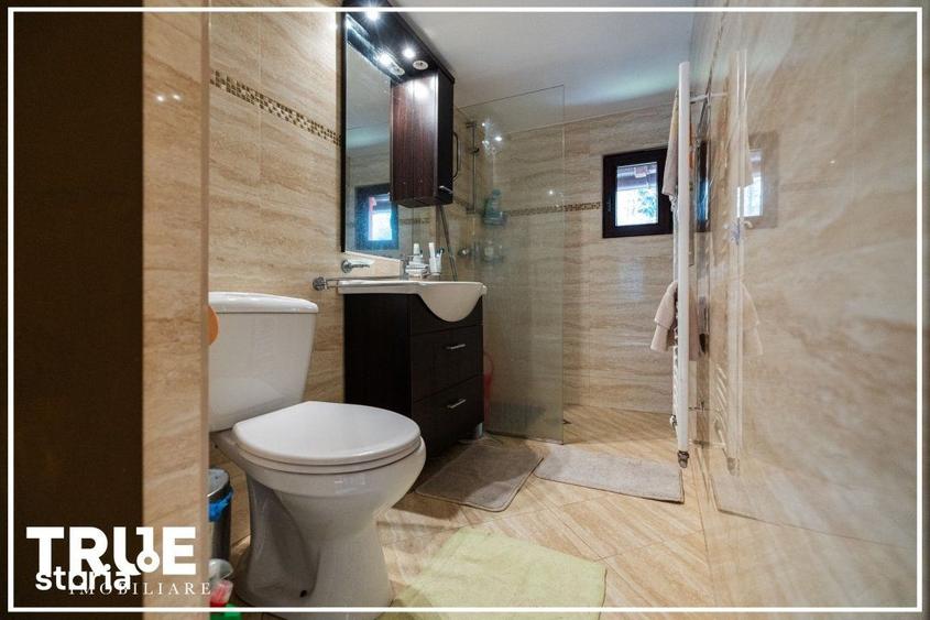 Casă cu 6 camere cu Teren 1400 Mp în Lunca