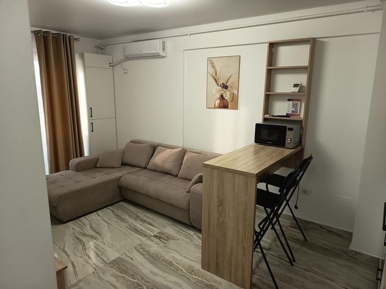 Apartament cu 2 camere semidecomandat în Chiajna