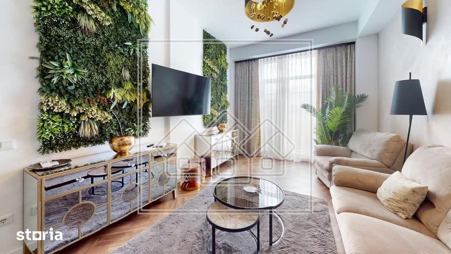 Apartament cu 3 camere decomandat în Est