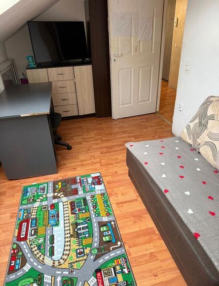 Apartament cu 2 camere decomandat în Florești