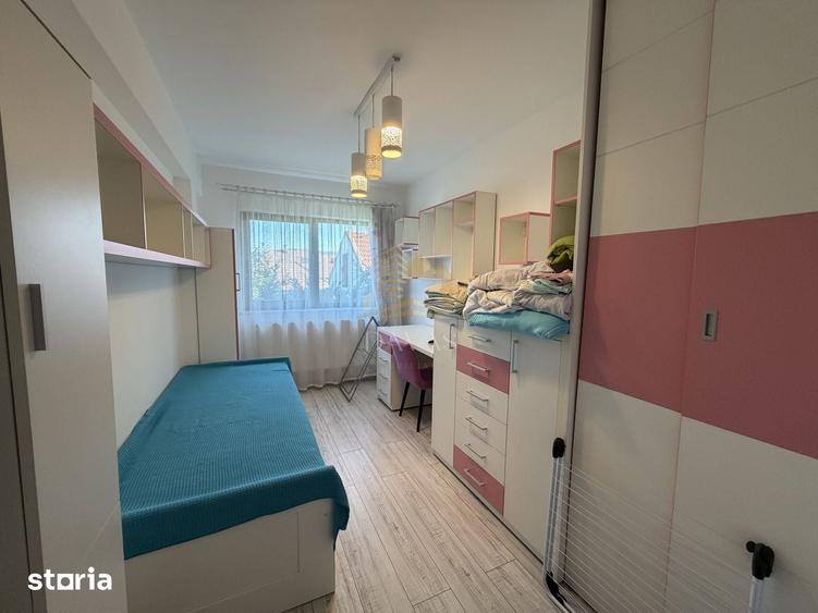 Casă cu 4 camere cu Teren 100 Mp în Gheorgheni