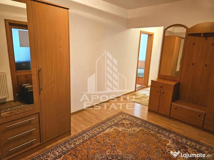 Apartament cu 3 camere decomandat în Fortuna