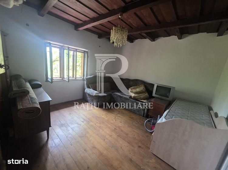 Casă cu 2 camere în Rontău
