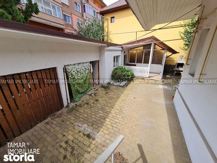 Apartament cu 3 camere în Romanilor