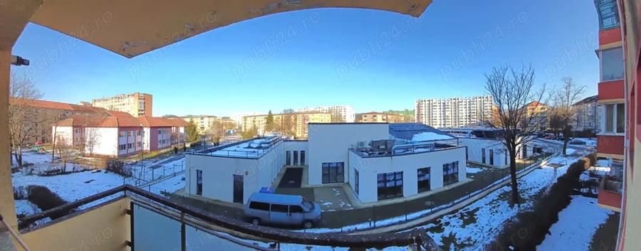 Apartament cu 2 camere semidecomandat în Micro I