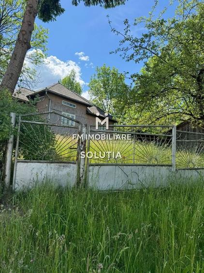 Casă individuală cu 3 camere cu Canalizare în Moisei