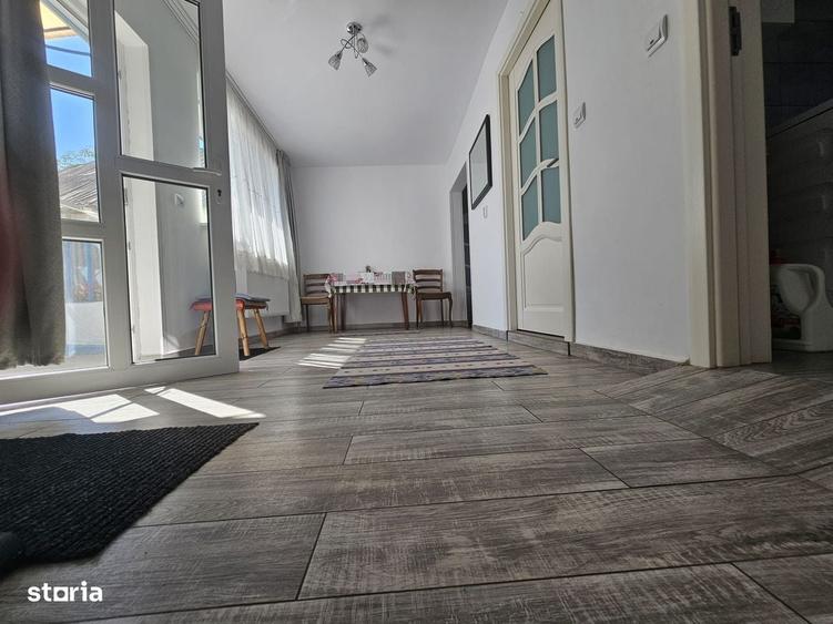 Casă cu 4 camere în Murighiol