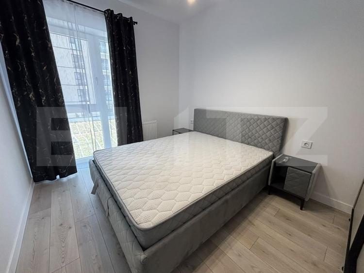 Apartament cu 2 camere semidecomandat, mobilat în Baza 3