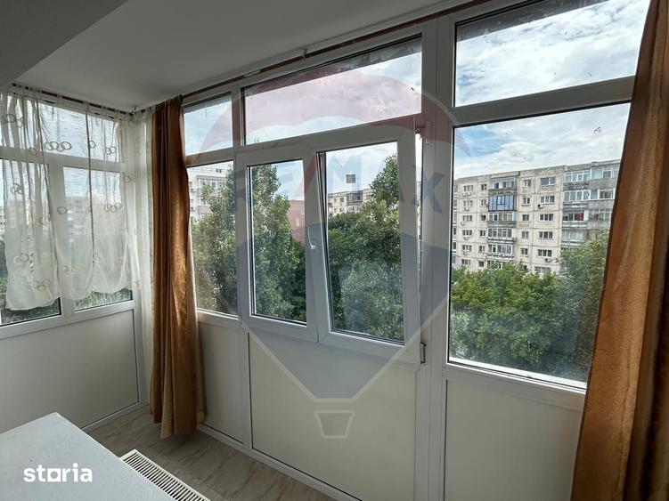 Garsoniera 30+mpu Metrou Bloc Anvelopat Vedere Spate - 10