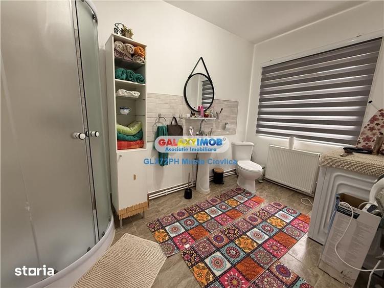 Casă cu 3 camere cu Teren 1093 Mp în Central