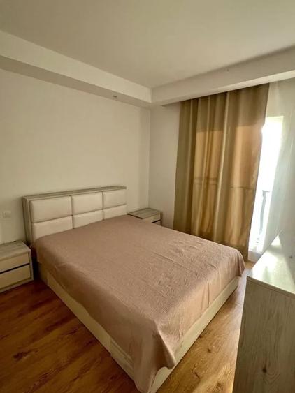 Apartament cu 2 camere semidecomandat, mobilat în Ștefăneștii de Jos