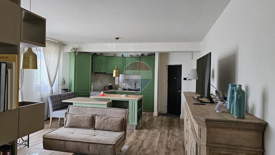Apartament cu 2 camere decomandat în Calea Romanului