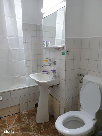 Apartament cu 2 camere în 22 Decembrie 1989