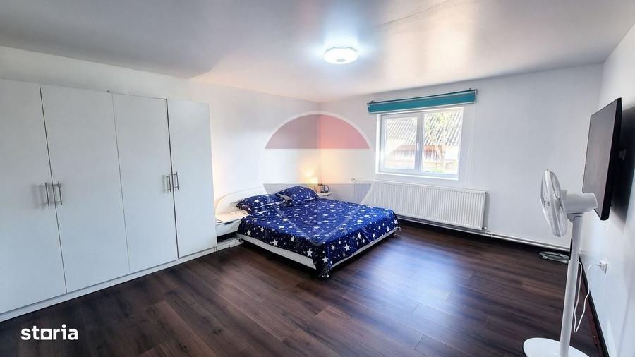 Casă cu 3 camere cu Teren 29600 Mp în Valea