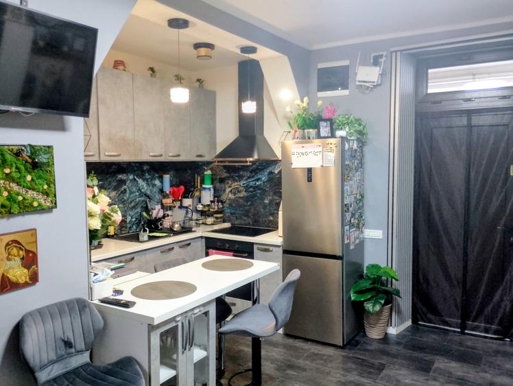 Apartament cu 2 camere decomandat în Take Ionescu