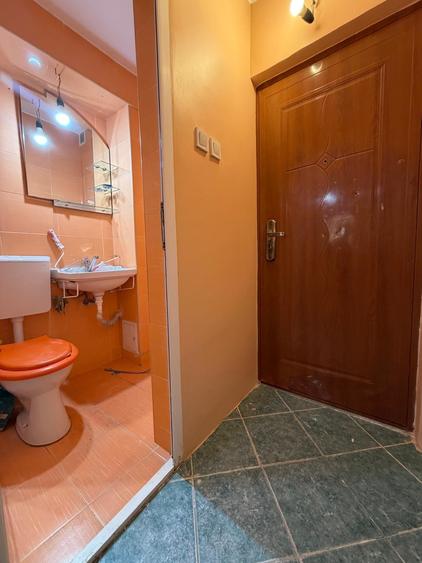 Garsonieră nedecomandată în Micro 19