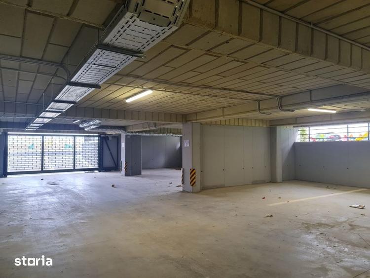 Apartament cu 3 camere în Triaj