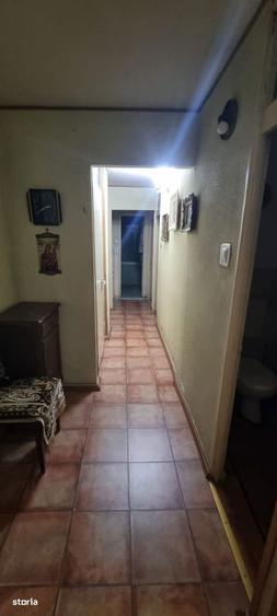 Apartament cu 3 camere în Nicolina