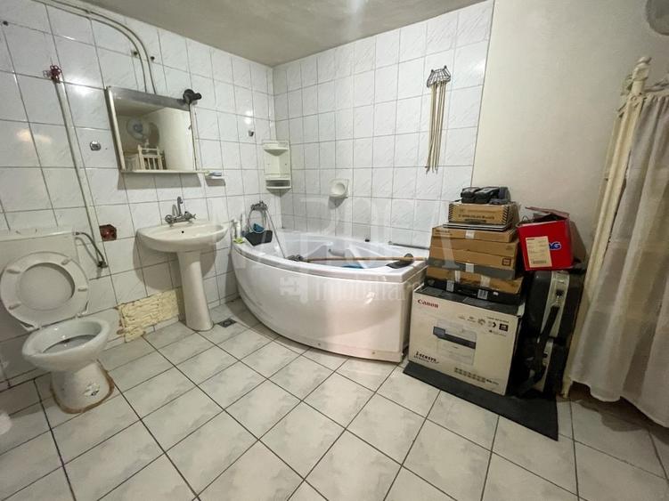 Casă individuală cu 2 camere cu Canalizare în Plopilor