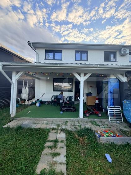 Duplex cu 4 camere cu Teren 220 Mp în Tărlungeni